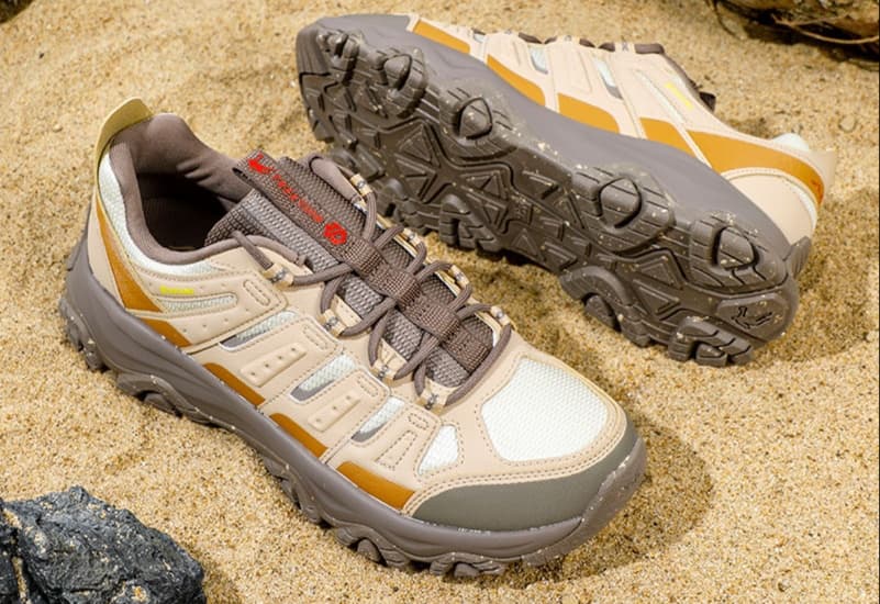 トレッキングシューズ専門サイト 軽量快適アウトドア歩行シューズ